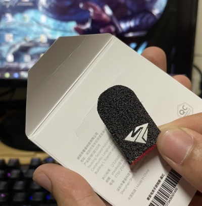 Bộ 2 ngón tay chơi game Shezi sợi bạc | Bao tay chơi game chống mồ hôi | Găng tay chơi game tăng độ nhạy cảm ứng | Phụ kiện chơi game mobile siêu mượt | Phụ kiện Shezi chính hãng dành cho game thủ | Vi Tính Hóc Môn