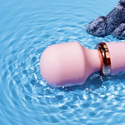 Chày rung 2 đầu Lilo Eros Stick kết hợp tỏa nhiệt 40°C massage điểm G cao cấp | Đồ Chơi Tình Yêu | Máy Massage Người Lớn | Chày Rung 2 Đầu | Kích Thích Điểm G | Rung Mạnh Êm Ái | Pin Sạc USB | Hàng Chính Hãng | Giá Tốt | Giao Kín Đáo | Bảo Hành | Vi Tính