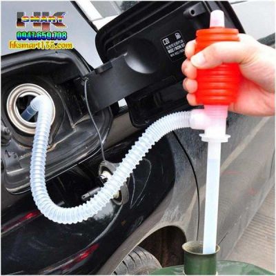 Dụng cụ hút xăng dầu chất lỏng bơm hút cần thiết rẻ